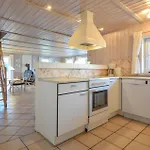 Lovely In With Wifi Holiday home