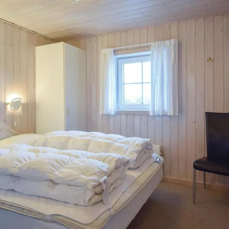Beautiful Home In Blavand With Sauna Casa vacanze Blåvand
