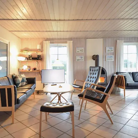 Casa vacanze Beautiful Home In Blavand With Sauna Blåvand